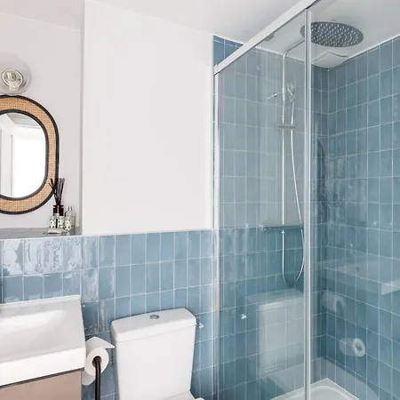 Appartamento Relax In A Contemporary Designer